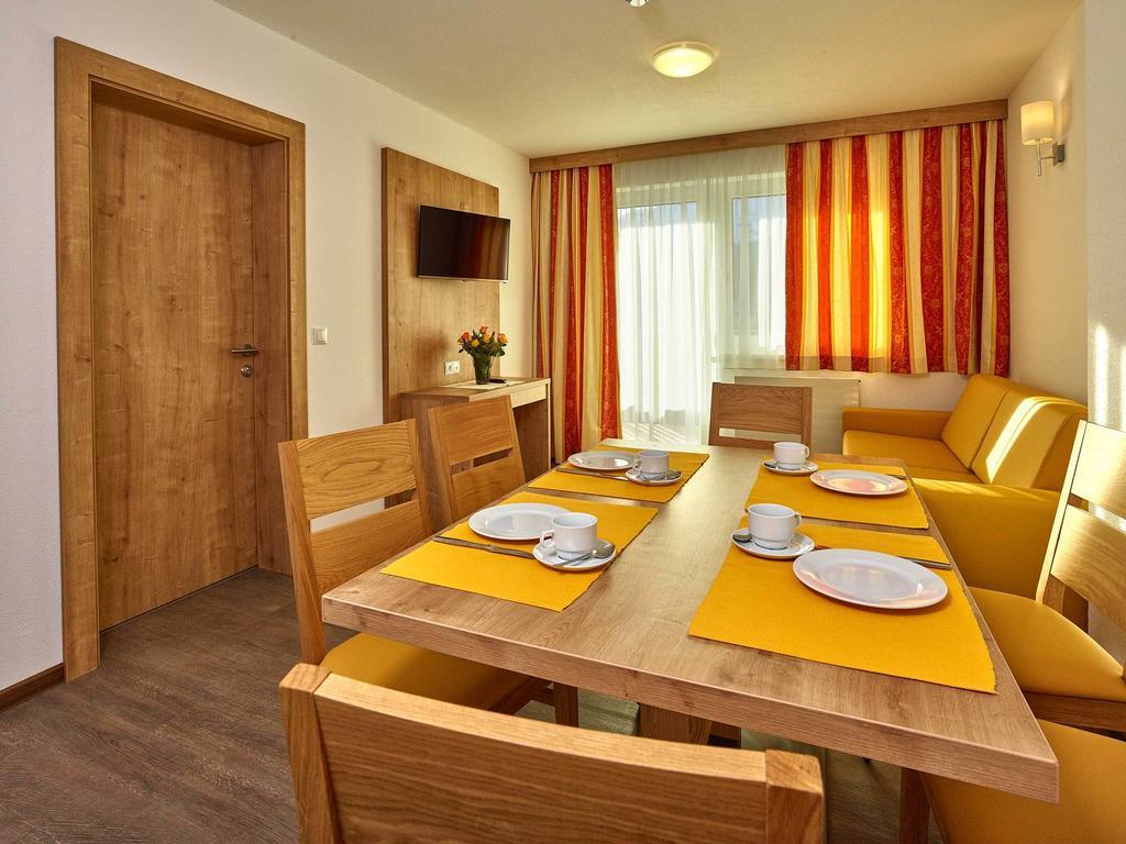 Appartement Gaestehaus Bergkristall Sölden Oda fotoğraf