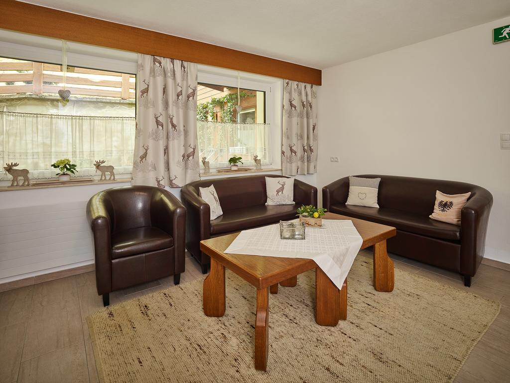Appartement Gaestehaus Bergkristall Sölden Dış mekan fotoğraf