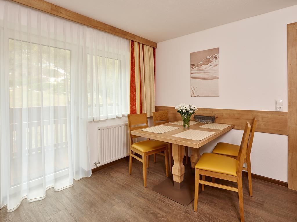 Appartement Gaestehaus Bergkristall Sölden Dış mekan fotoğraf
